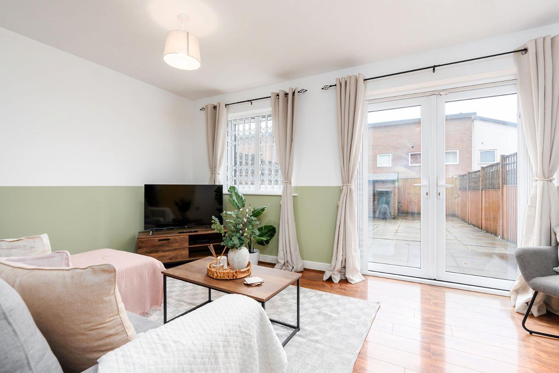 6 Guests - 3 Bedrooms - Free Wi-Fi - مانشستر المظهر الخارجي الصورة